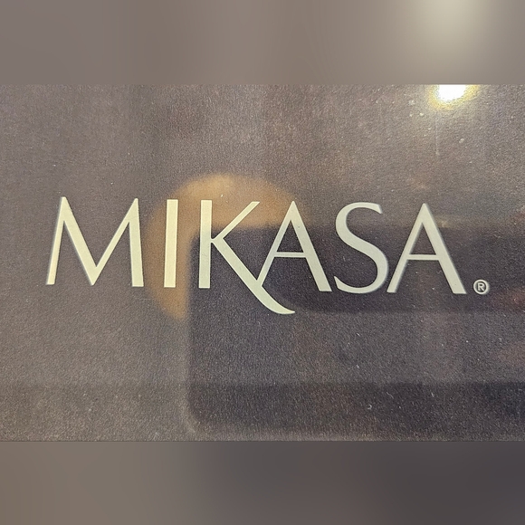 Mikasa Crystal 8x10 Picture frame - Picture 5 of 5